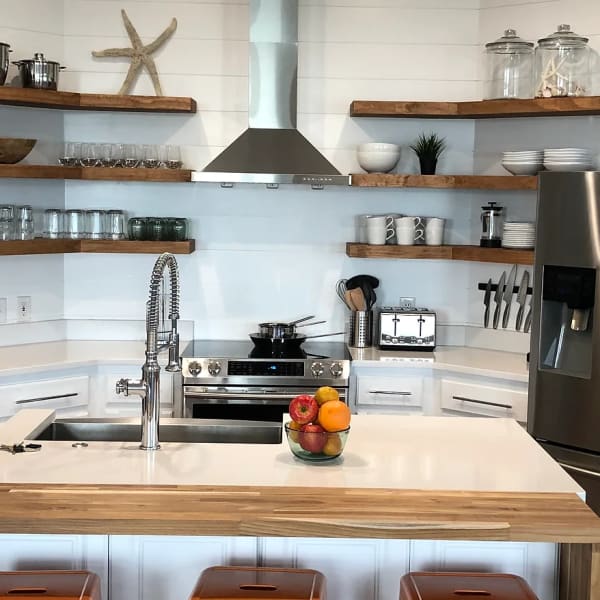 kitchen island view from the front