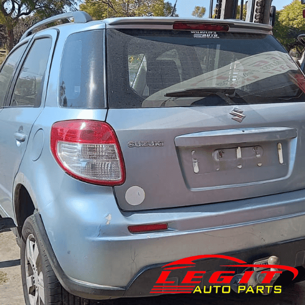 Suzuki SX4 - 4x4 - 2012 Stripping for spares