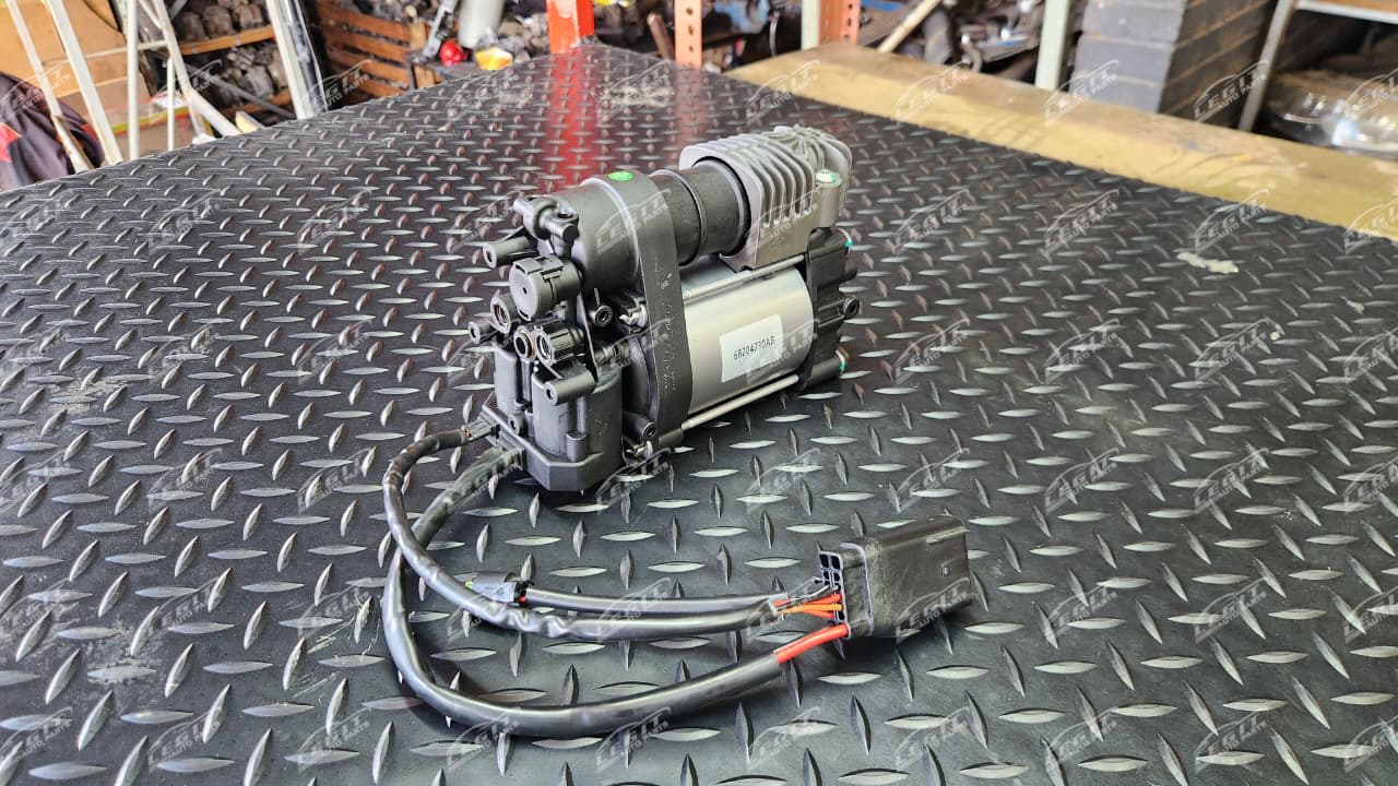 Air Suspension Compressor Pump For Jeep Grand Cherokee 2011-2020 or RAM 1500, Part No: 68204730AB
