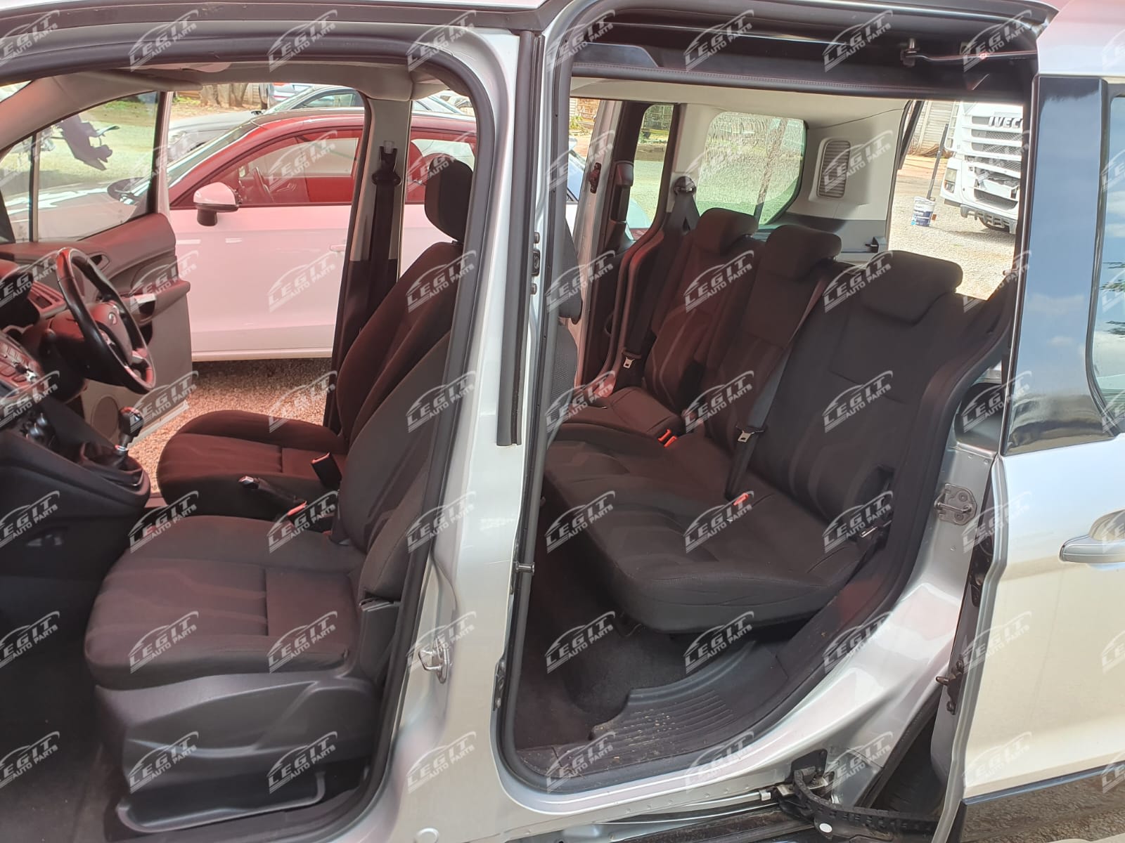2015 Ford Tourneo 6-Speed Manual Code 2