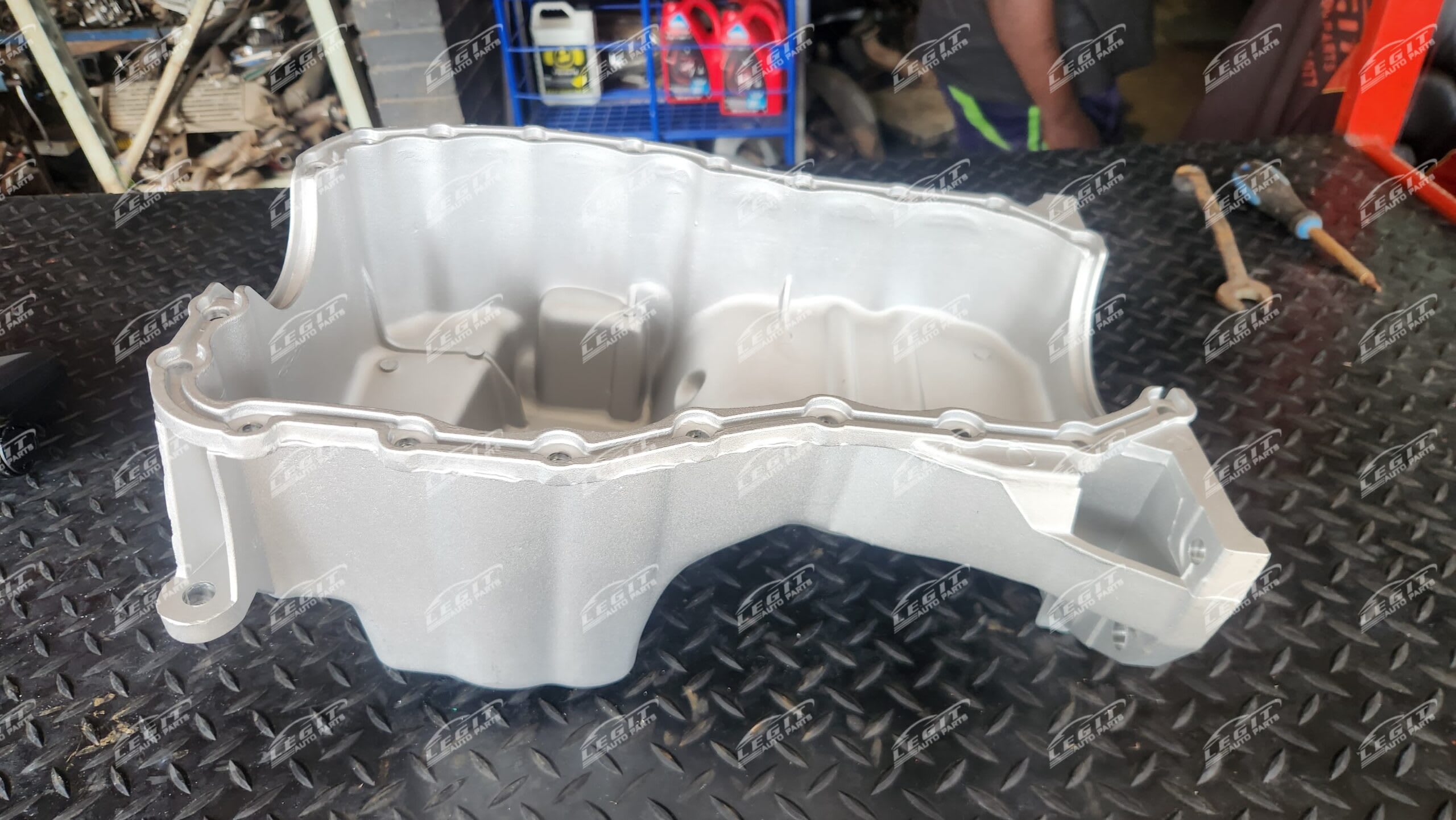 Nissan NP200 Aluminum Engine Sump
