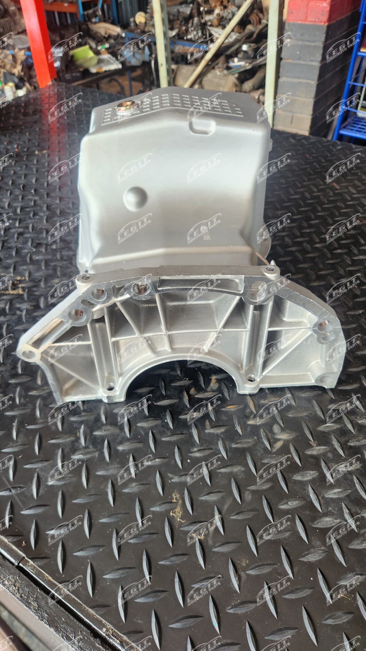 Nissan NP200 Aluminum Engine Sump