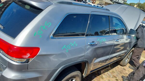 Jeep Grand Cherokee 3.6 Petrol - Stripping For Spares