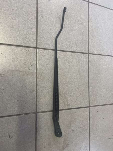 Hyundai h100 arm w/shield wpr for Hyundai Various