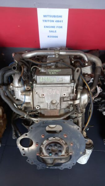 Mitsubishi Triton 4M41 1.6 engine