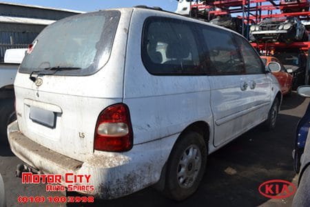 KIA Carnival LS