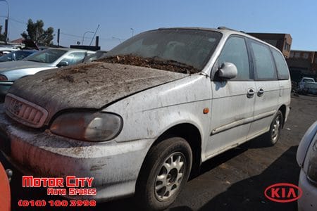 KIA Carnival LS