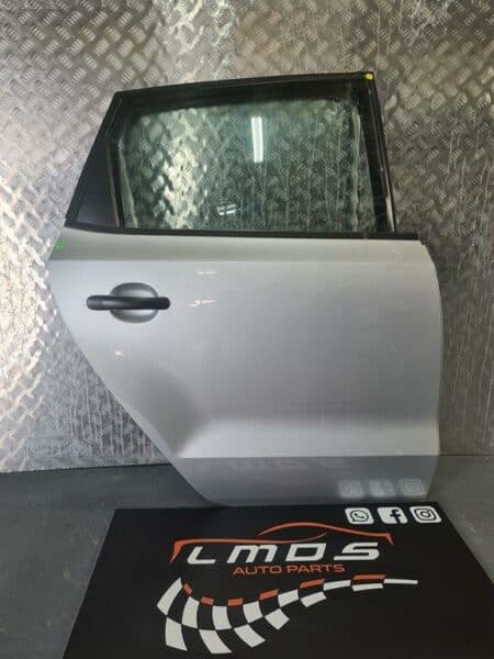 VW Polo 6 right rear doors