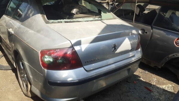 Peugeot 407 2005 stripping for spares and parts