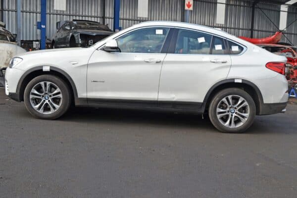 BMW X4 stripping for spares and parts