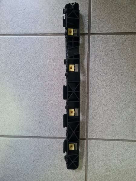 Hyundai Tucson Rear bumper bracket R/H for Hyundai Various
