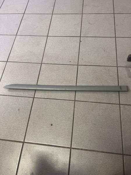 Hyundai accent left door moulding for Hyundai Accent