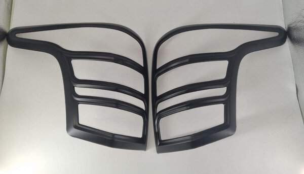 Mitsubishi Triton Taillight Covers