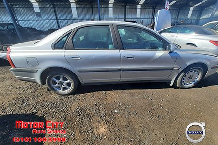 Volvo S80 2.9
