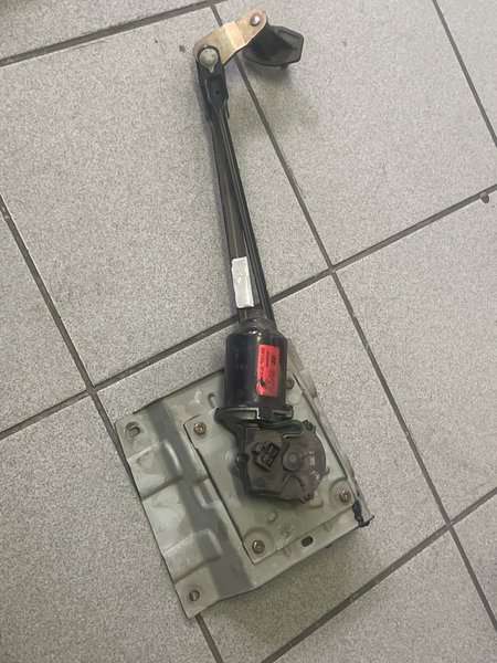 Hyundai H100 windshield arm wiper