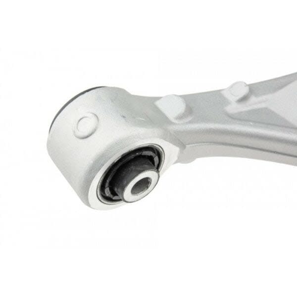 Jeep Grand Cherokee lower right rear control arms