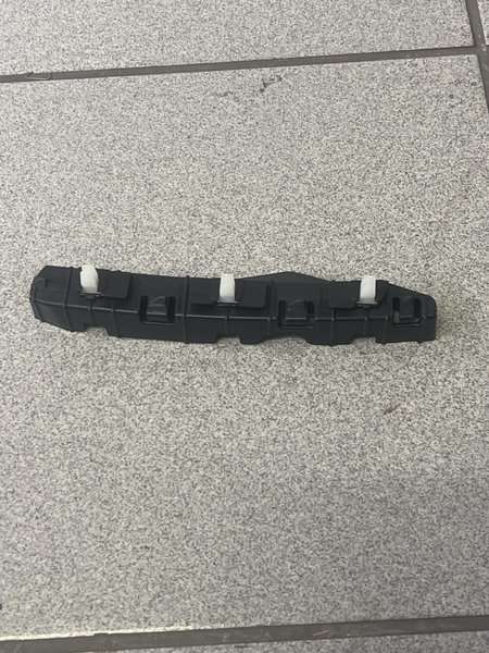 Hyundai i20 bracket fr bumper RH for Hyundai Various