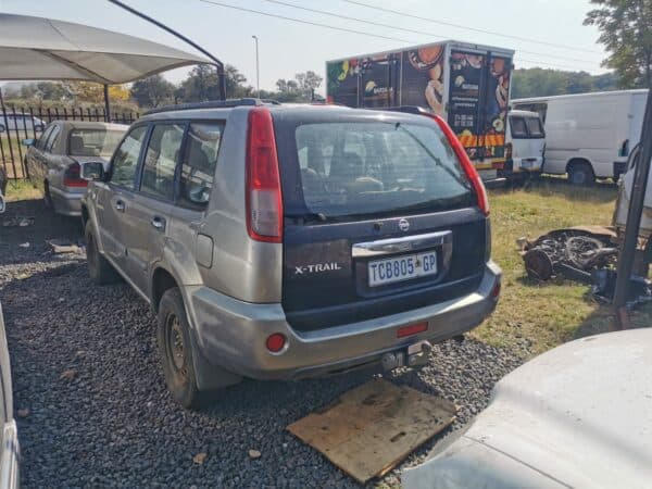 Nissan XTrail stripping for spares and parts