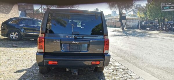 Jeep Commander 3.0 Sport 2007 stripping for spares and parts