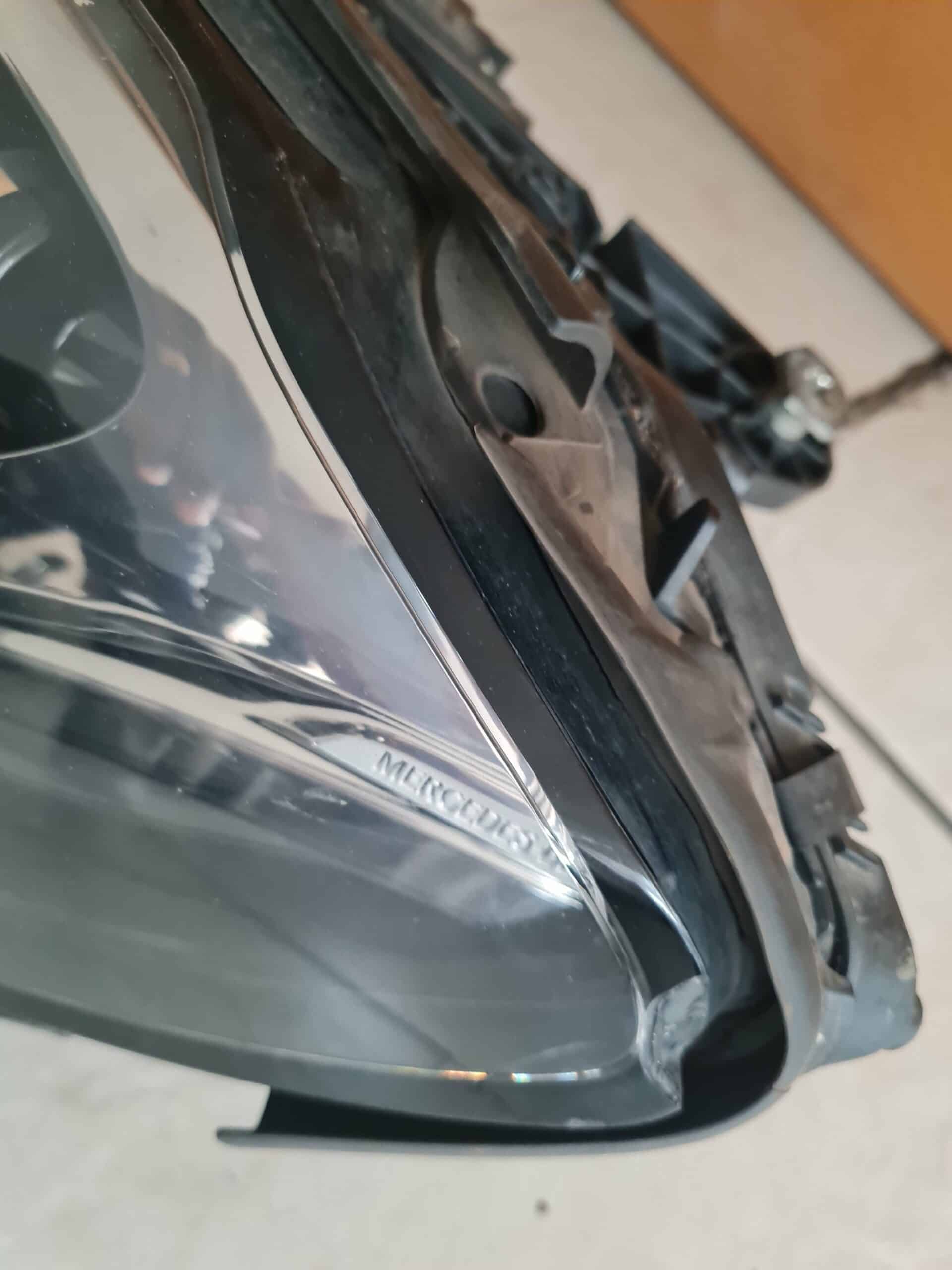 W205 headlight Halogen