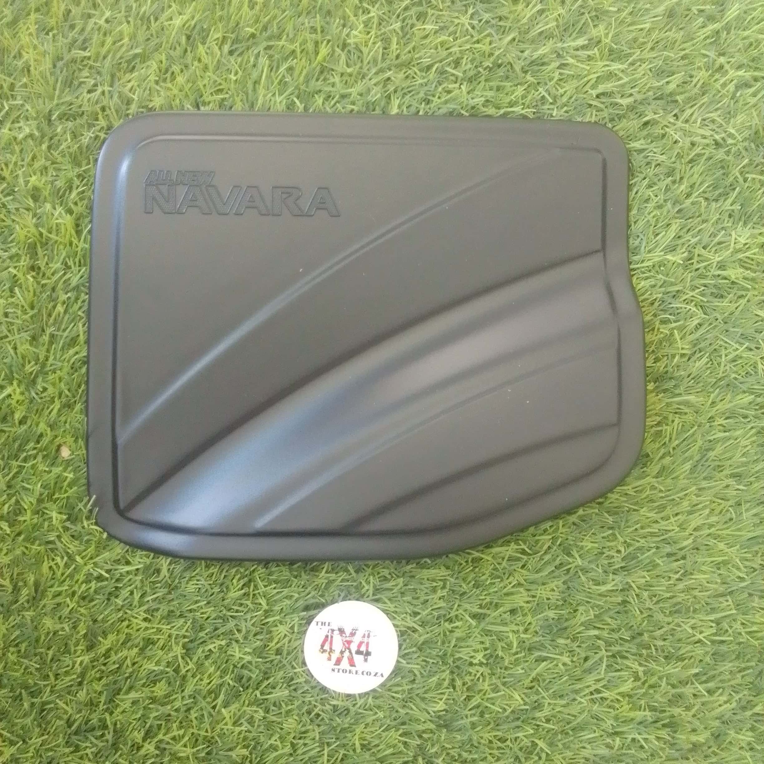 Nissan Navara D23 pre facelift fueltank cover