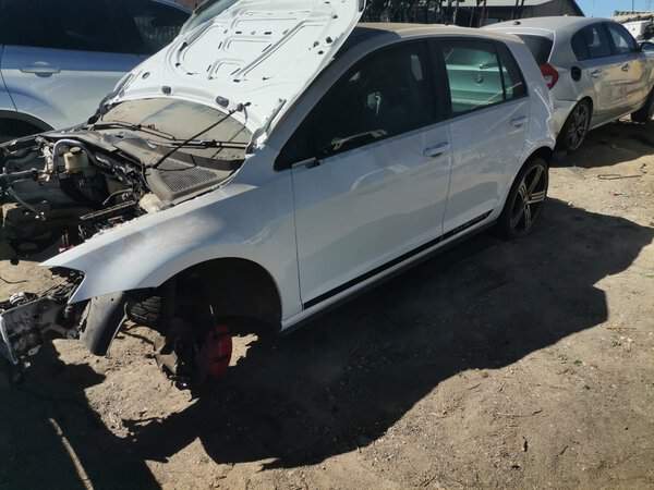 Golf GTI-7-R stripping for-spares