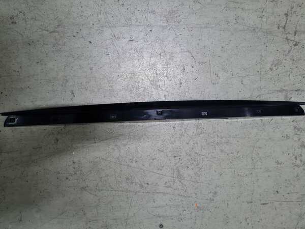 Hyundai Accent Garnish T/LID for Hyundai Accent