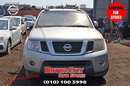Nissan Navara 2.5 dCi LE P/U D/C