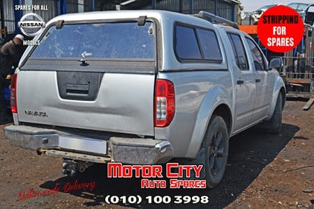 Nissan Navara 2.5 dCi LE P/U D/C