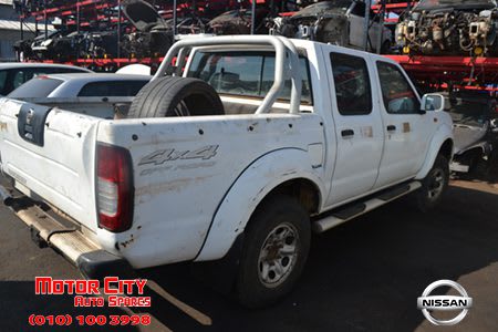 Nissan NP300 Hardbody 2.0