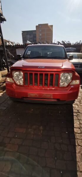 Jeep Cherokee 3.7 Sport 4X4 2008 stripping for spares and parts