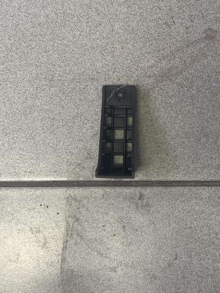 Hyundai i20 bracket beam lwr for Hyundai Various