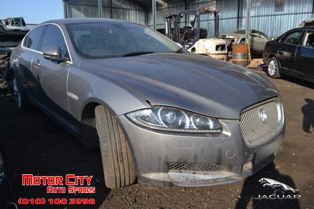 Jaguar XF 2.0 D Facelift