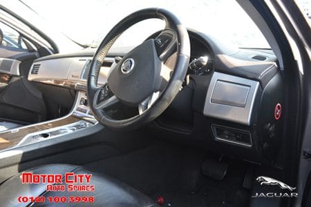 Jaguar XF 2.0 D Facelift