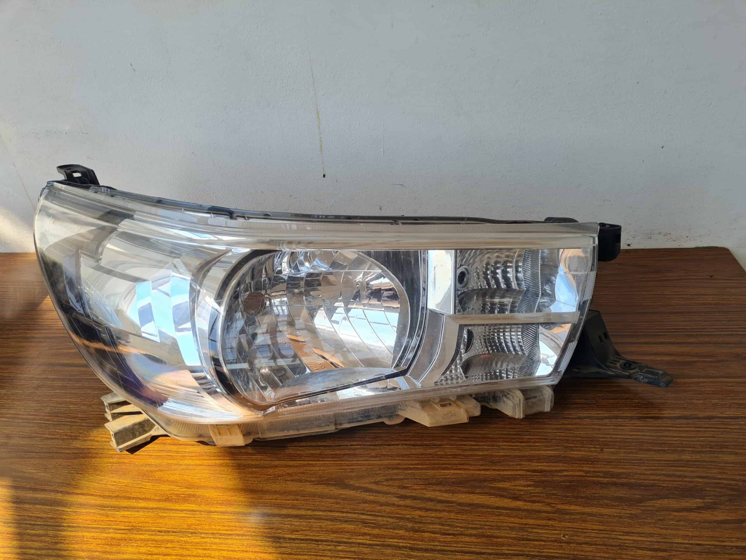 Toyota Hilux GD 6 R/H headlamp