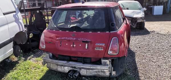 Mini Cooper S R53 Stripping for spares and parts