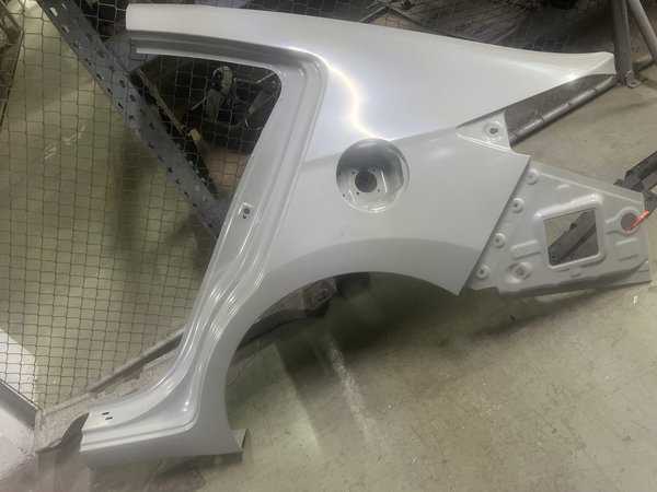 Hyundai Elantra rear side panel