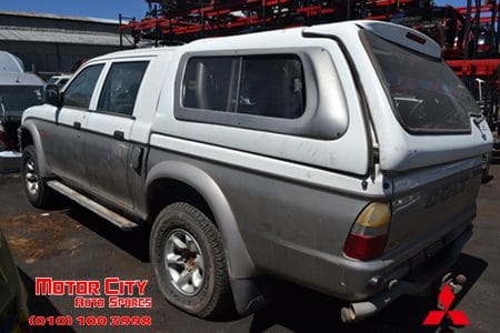 Mitsubishi Colt Rodeo 3.0i V6