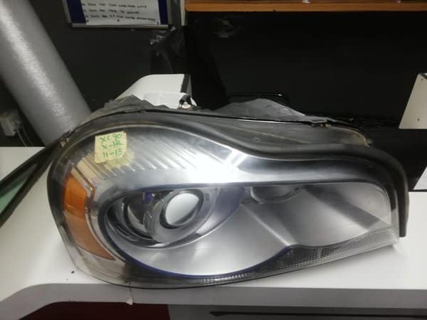 volvo XC90 2011 right xenon headlight for sale