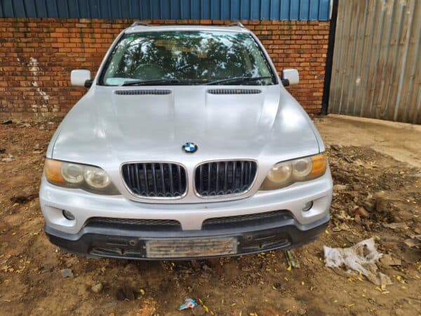 BMW X5 E53 2003 stripping for spares and parts
