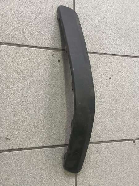 Hyundai Getz front bumper moulding.