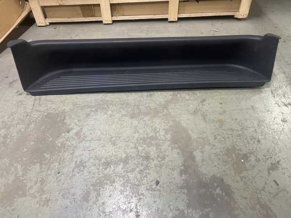Hyundai H1 SIDE STEP LH