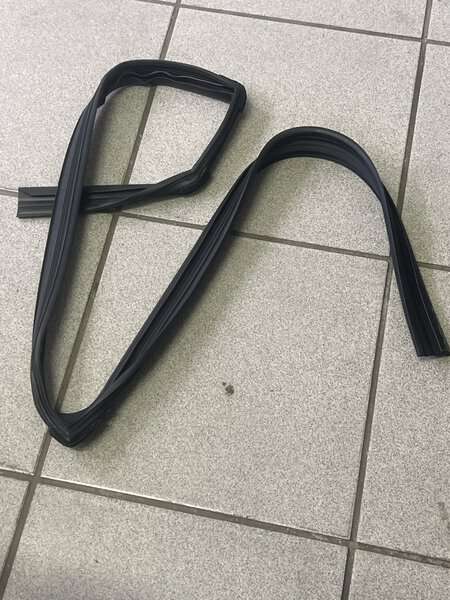 Hyundai Tucson RUN RR DR WINDOW GLASS LH for Hyundai Various