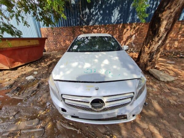 MERCEDES BENZ A200 W176 stripping for spares and parts