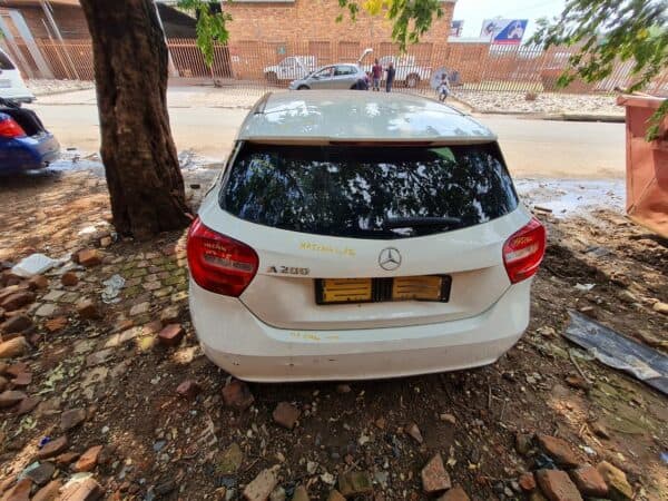 MERCEDES BENZ A200 W176 stripping for spares and parts