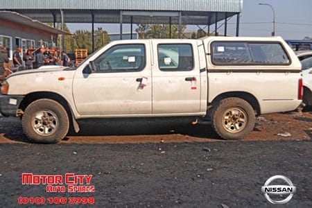 Nissan NP300 Hardbody 2.5