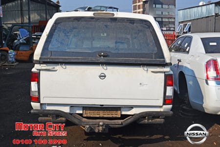 Nissan NP300 Hardbody 2.5
