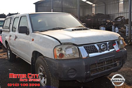 Nissan NP300 Hardbody 2.5