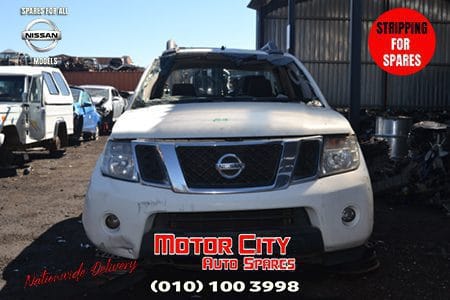 Nissan Navara 4.0 V6