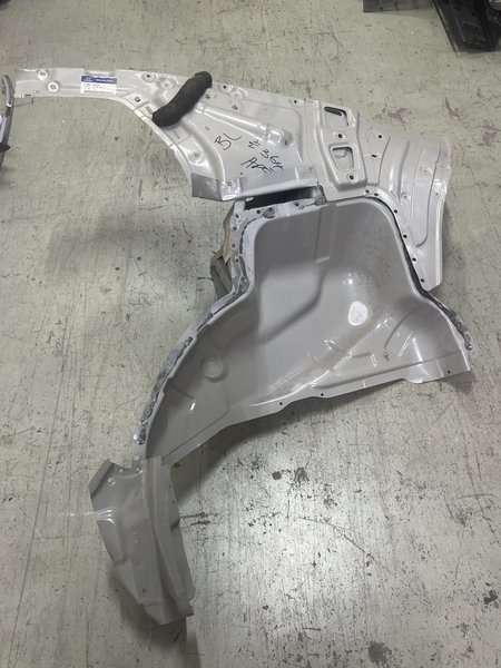 Hyundai accent PNL ASSY -QTR INR COMPL LH